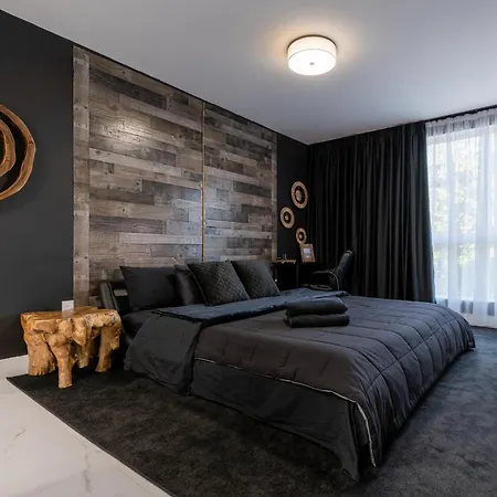 Miami Wood Apart Hotel New 2024 - Private Terrace - Free Garage - Beach 5 Min